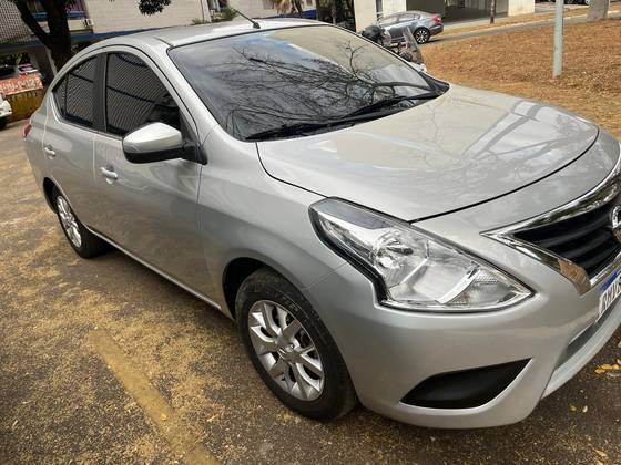 NISSAN VERSA 1.6 16V FLEXSTART V-DRIVE PLUS XTRONIC